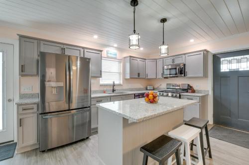 Angola Vacation Rental, Walk to Lake Erie Beach! in Angola (NY)