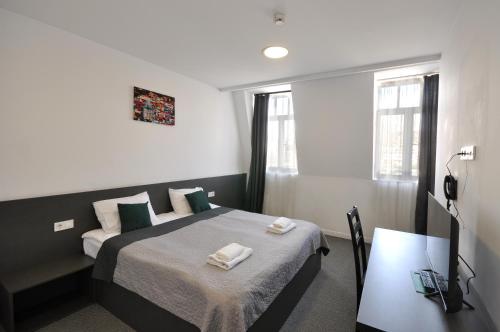 hotel photo