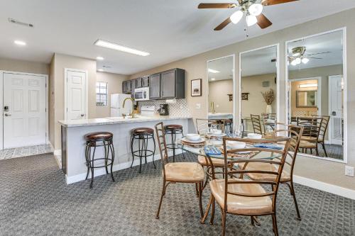 3 Mi to Branson Strip, Table Rock Lake Cozy Condo in Branson, USA
