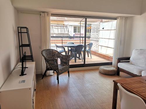 ApartEasy - Atic Sants