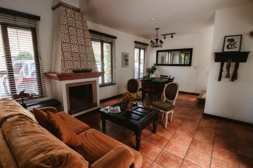542801220 All Suite El Marques de Antigua