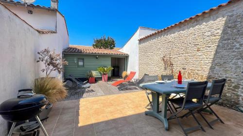 Charmante maison de village - Plage de Gros Joncs