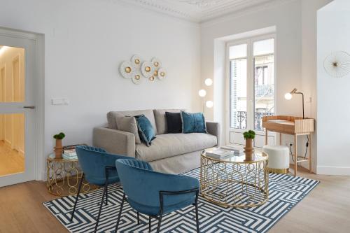 Two-Bedroom Apartment image 6