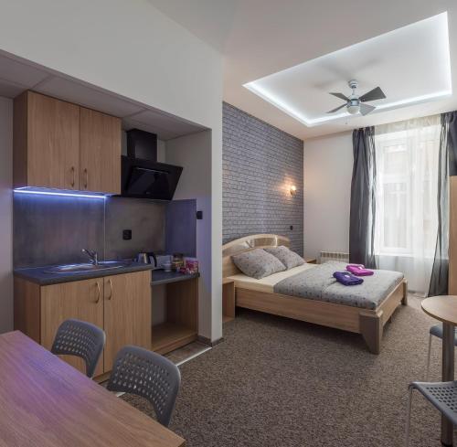 70s Hostel Room Type - Deluxe Quadruple Room