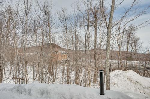 Ski-In Resort Family Condo with Deck at Jay Peak!