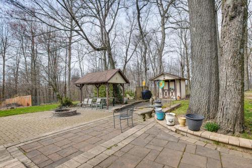 Pet-Friendly Ohio Escape with Pool, Deck and Fire Pit!