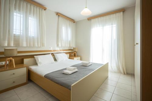 Zoe's Place - 1 BD Beachfront Apartment