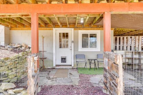 Dog-Friendly Mtn Retreat in Whitehall with View! Dog-Friendly Mtn Retreat in Whitehall with View!