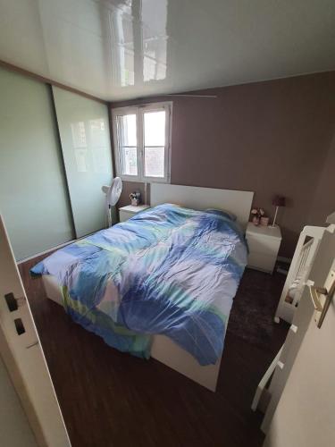 Appartement 3 pièces à Fresnes (Appartement 3 pieces a Fresnes) in Фресне