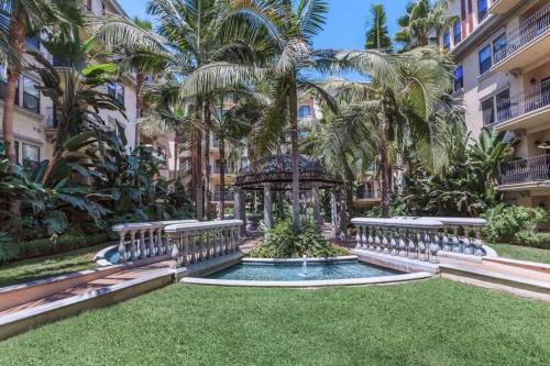 Orsini Luxury Retreat- 715 in Los Angeles, USA