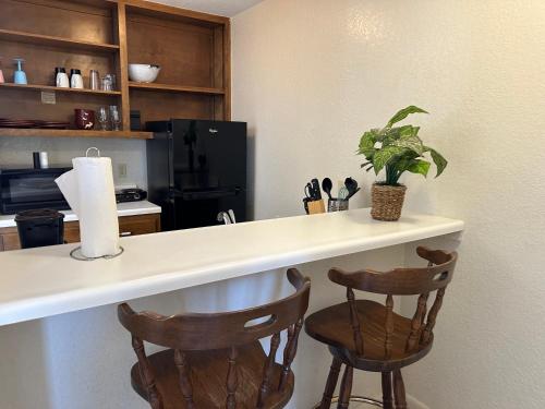 Sunset Inn and Suites – Fredericksburg, TX