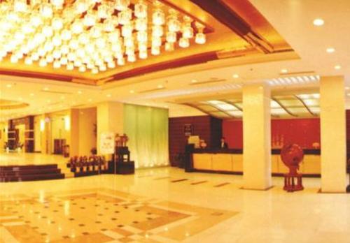 Datong Hongqi Grand Hotel