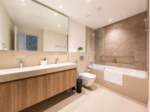 Downtown Views Apartment - Burj Khalifa & Fountain View - image 2