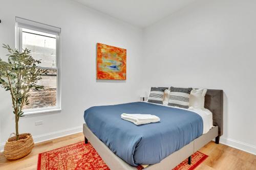 Bright Modern 4Bd 2Ba in the Heart of Wrigleyville condo - image 7