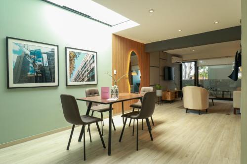 Primera Parada By Wynwood House