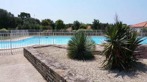 Skats, maison de vacances proche océan (maison de vacances proche ocean) in Saint Michel Chef Chef