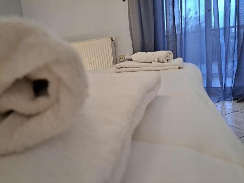 Four seasons apartment