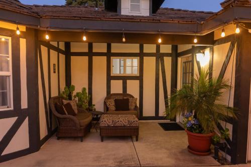 Solvang Inn & Cottages in Solvang
