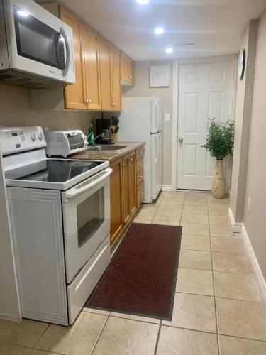 1 room in a cozy and beautiful basement, Guelph (foto 6)