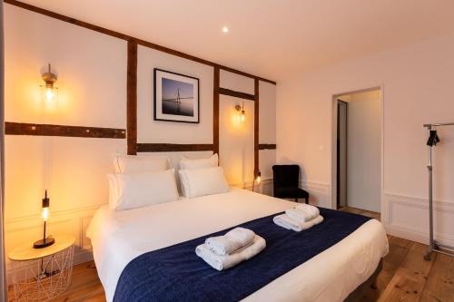 "Cap sur Honfleur" House in the center of Honfleur 12P "Cap sur Honfleur" House in the center of Honfleur 12P