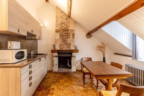 "Cap sur Honfleur" House in the center of Honfleur 12P "Cap sur Honfleur" House in the center of Honfleur 12P