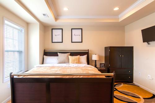 Luxury & Homey Private Room in DC in Washington, USA