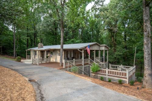 Oxford Hillside Hideaway