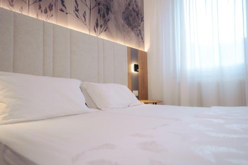 Hotel Everest - image 7