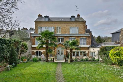 Villa Jane'Laur Magnificent mansion with garden 11 P - Location, gîte - Honfleur