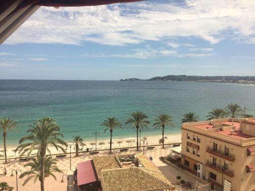 ห้องอาหาร, Hotel Javea in อาดัวนาส