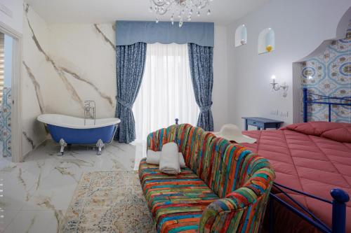 REDDIMUS Guest House Room Type - Deluxe Double Room with Bath