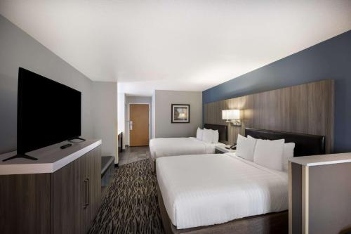 Best Western PLUS Mountain View Auburn Inn - image 2