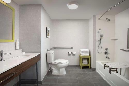 Hampton Inn Kingsland - image 2