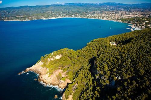 Saint Cyr sur Mer 80 m de la Mer La Marseillaise