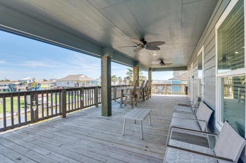 Surfside Beach Home with Canal Access Walk to Beach