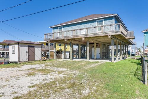 Surfside Beach Home with Canal Access Walk to Beach