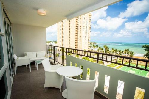 Enchanted 8 Jewel Luquillo Beachfront - Pool - image 8
