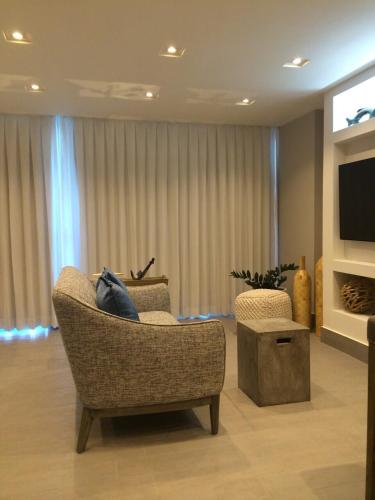 Enchanted 17 Jewel Beachfront Luquillo -Pool