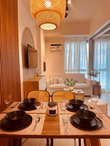 Studio K- Japandi-Inspired Condo Unit at The Palladium Studio K- Japandi-Inspired Condo Unit at The Palladium