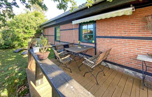 Beautiful Home In Benz-usedom With Kitchen