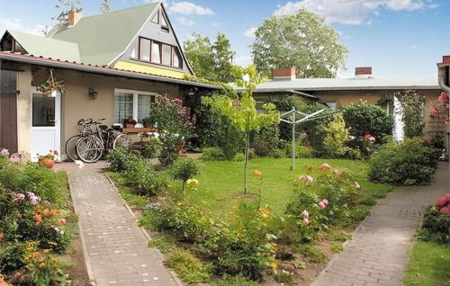 Stunning Home In Klpinsee-usedom With Kitchen