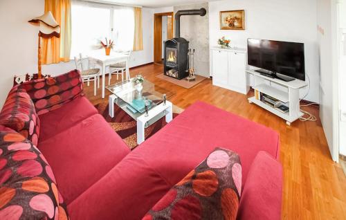 2 Bedroom Amazing Home In Ueckermnde Ot Bellin