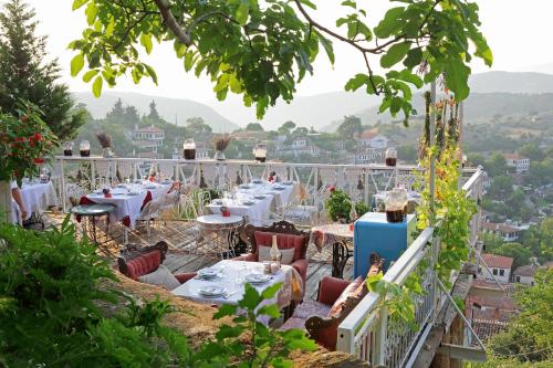 . Nisanyan Hotel