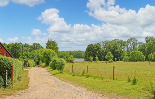 Lovely Apartment In Walow Ot Strietfeld With Lake View