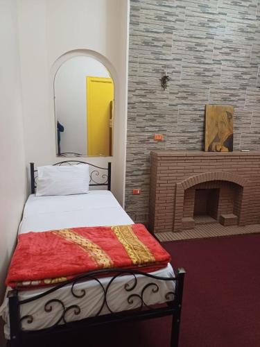 Meramees Hostel Room Type - Single Room with Shared Bathroom