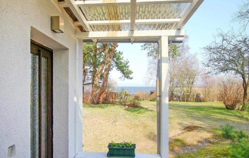 2 Bedroom Pet Friendly Home In Ueckermnde Ot Bellin