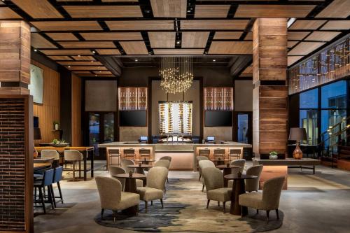 542967452 Odessa Marriott Hotel & Conference Center
