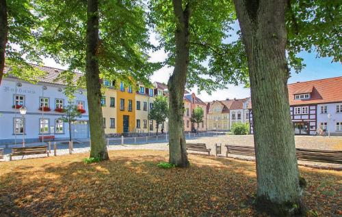 Cozy Apartment In Wesenberg With Kitchen