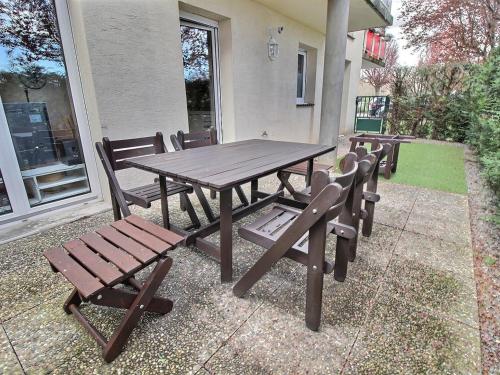Charmant Appart avec Garage et Terrasse au Coeur de Colmar, près de la Route des Vins d'Alsace - FR-1-722-6 - Apartment - Colmar