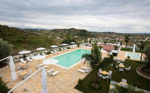 Bella Napoli Hotel - image 2